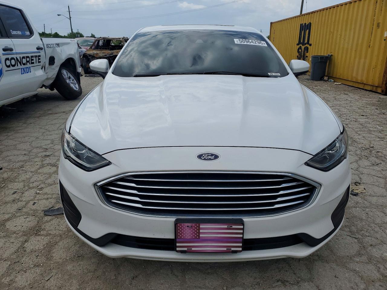 2020 Ford Fusion Se - Image 5