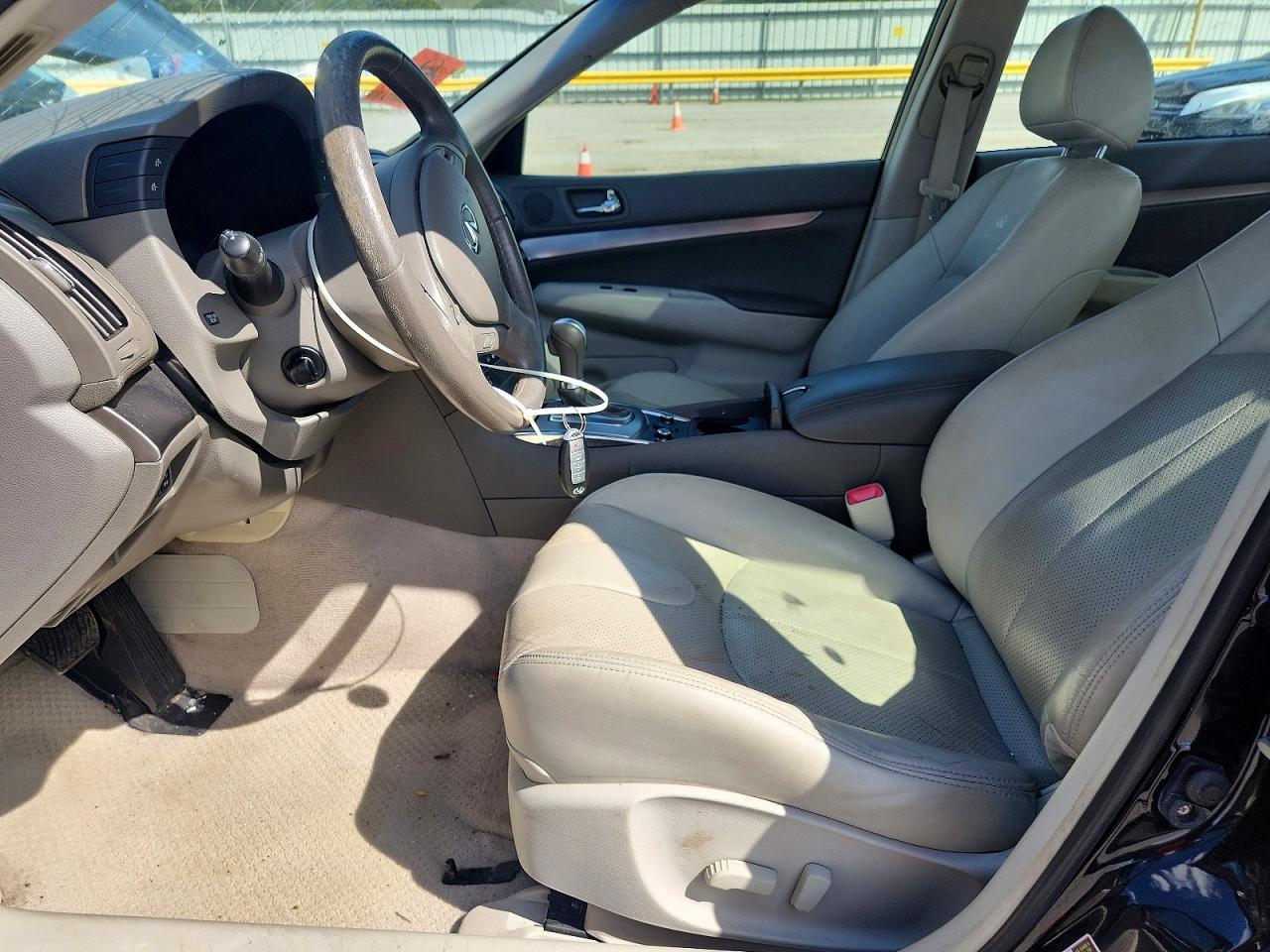 2012 Infiniti G37 Sedan X - Image 7