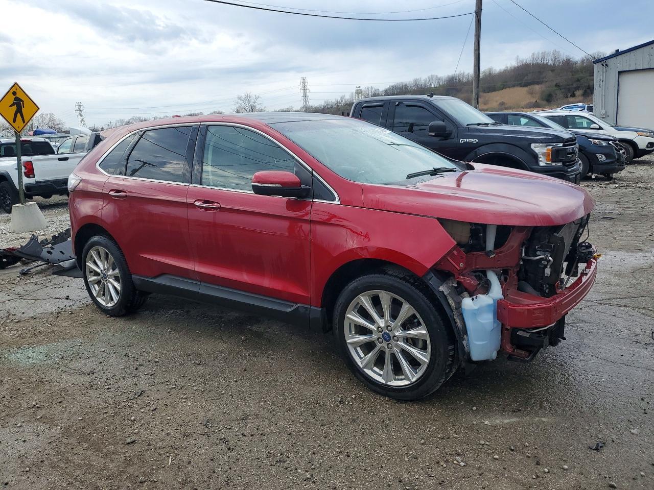 2017 Ford Edge Titanium - Image 4