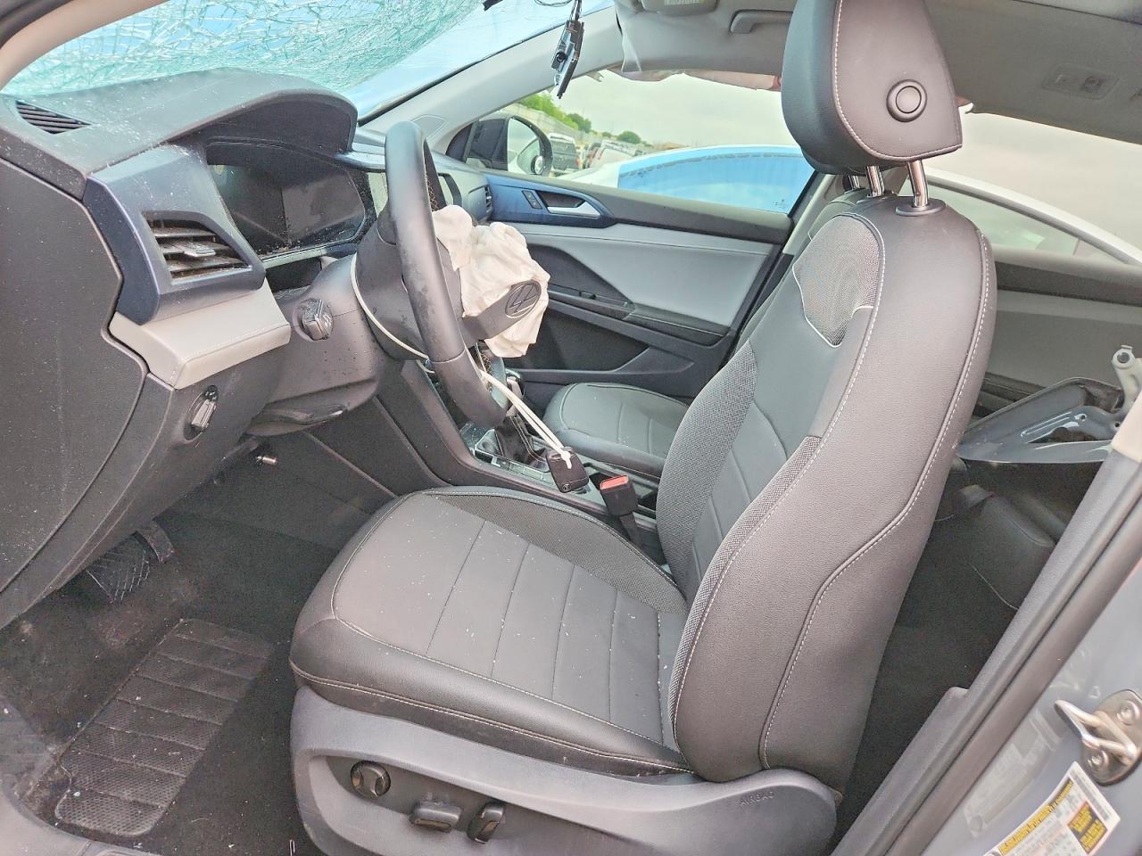 2024 Volkswagen Taos Se - Фото 7