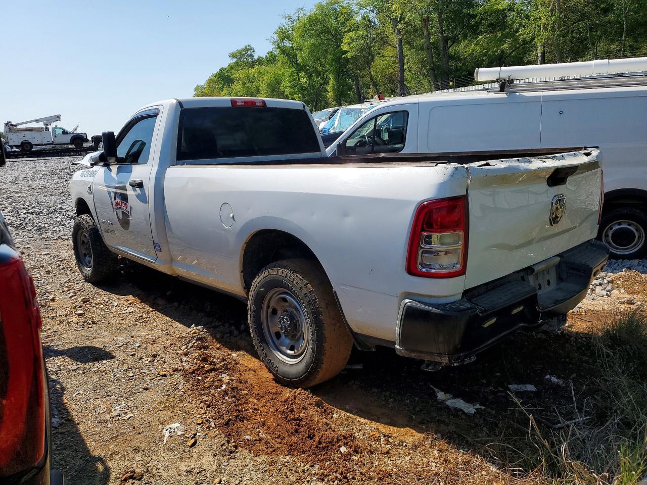 2021 Ram 2500 Tradesman - Фото 2