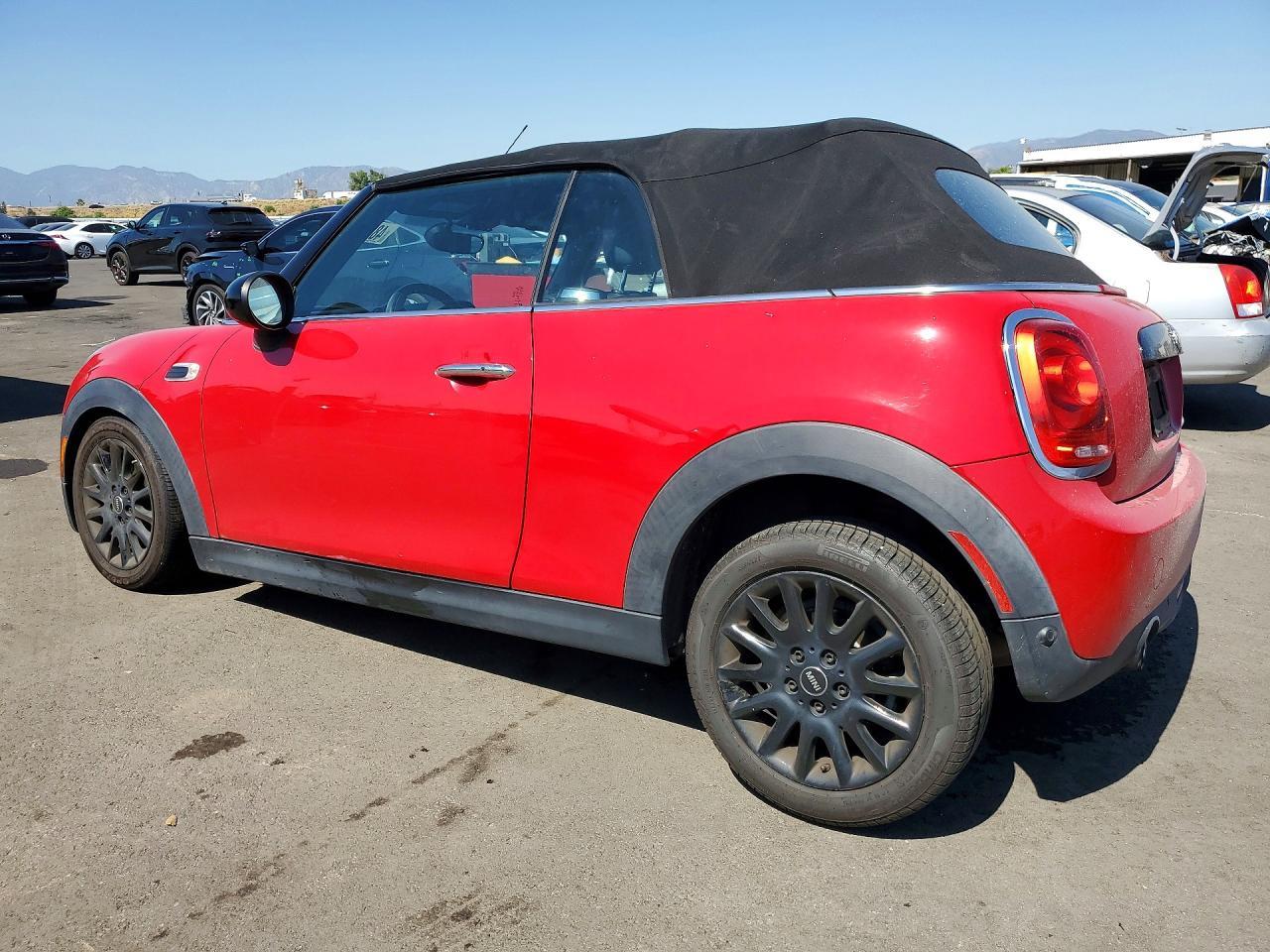 2019 Mini Cooper - Фото 2