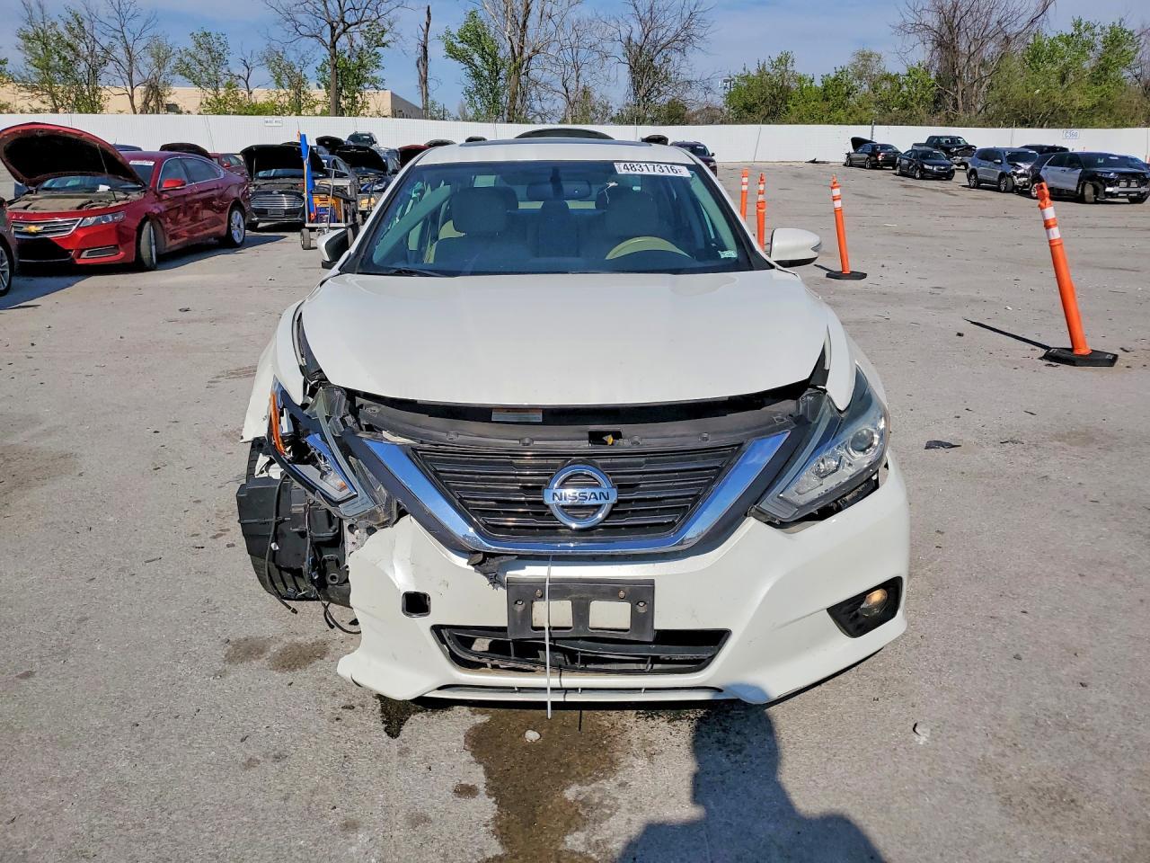 2016 Nissan Altima 2.5 Sl - Image 5