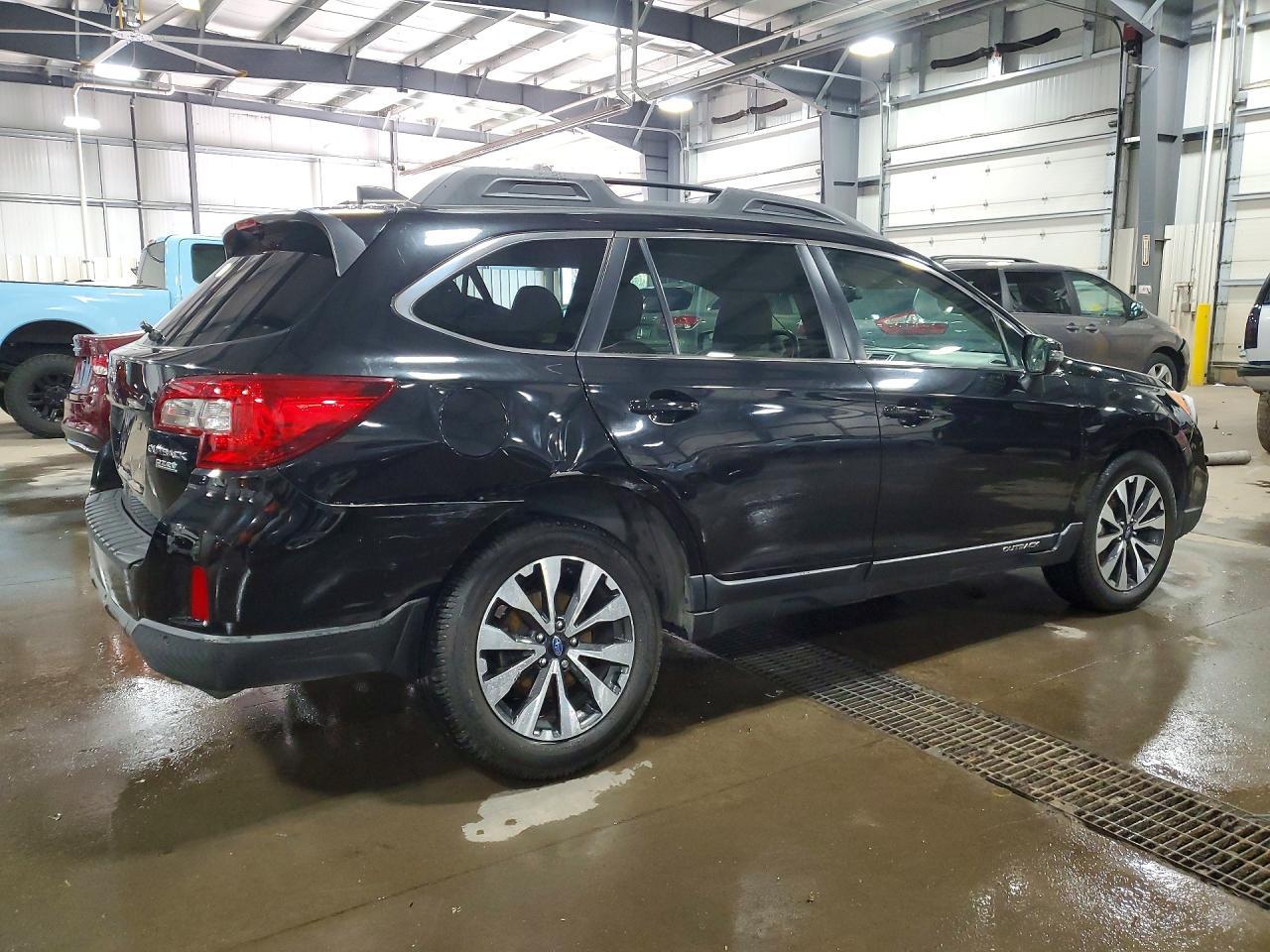 2017 Subaru Outback 2.5I Limited - Image 3