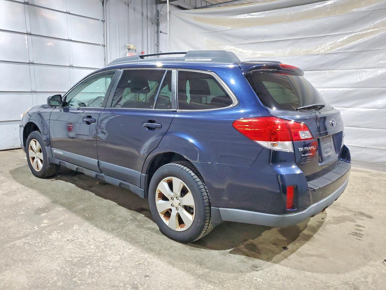 2012 Subaru Outback 2.5I Premium - Image 2