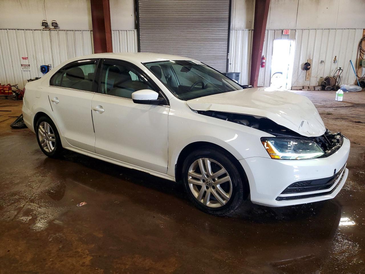 2017 Volkswagen Jetta S - Image 4