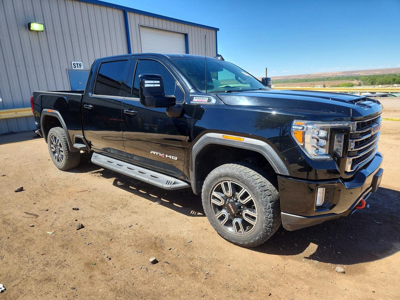 2022 GMC Sierra K2500 At4 - Image 4