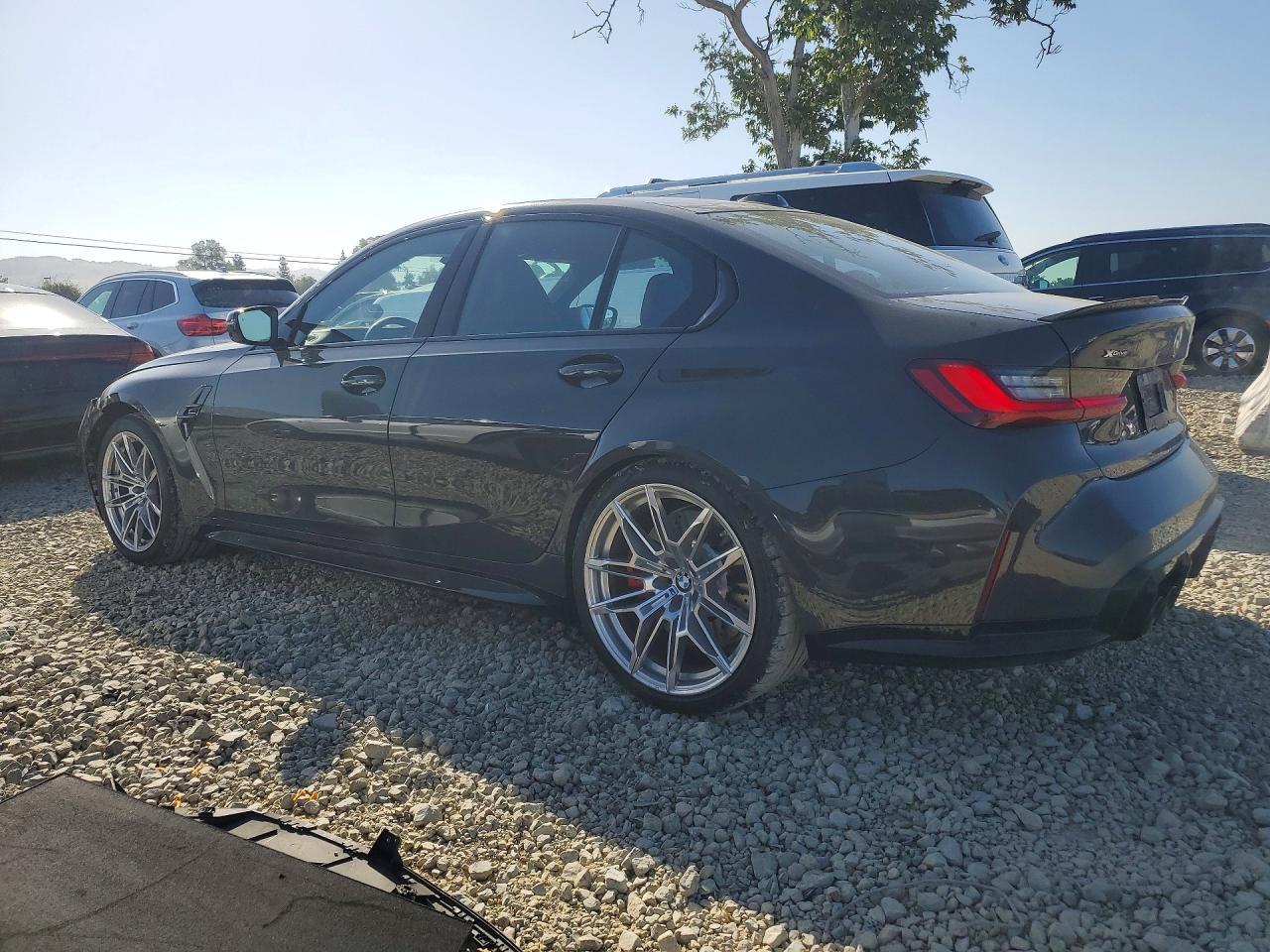 2026 BMW M3 Competition - Фото 2
