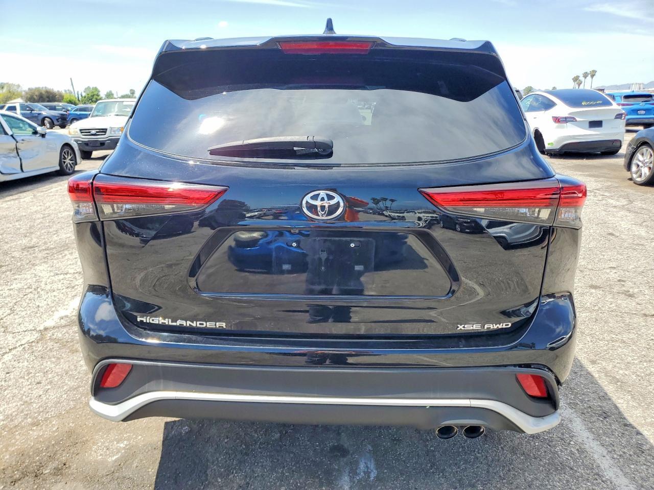 2021 Toyota Highlander Xse - Фото 6