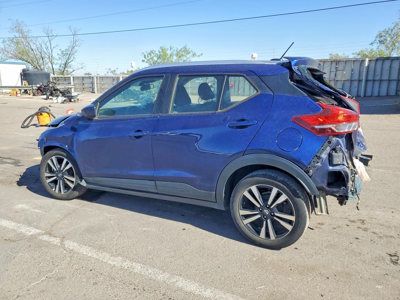 2020 Nissan Kicks Sv - Фото 2