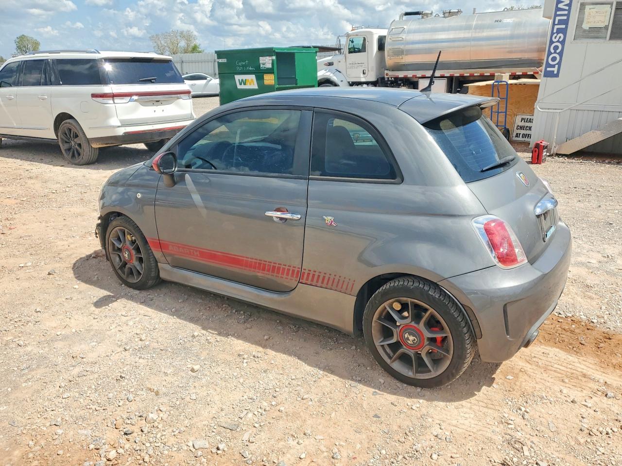 2013 Fiat 500 Abarth - Фото 2