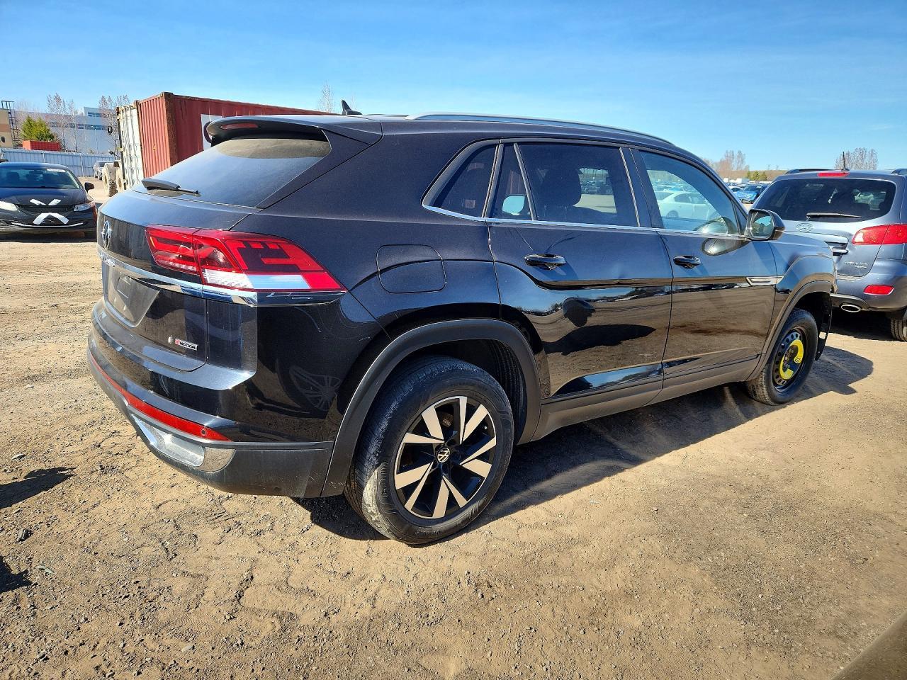 2021 Volkswagen Atlas Cross Sport Se - Image 3