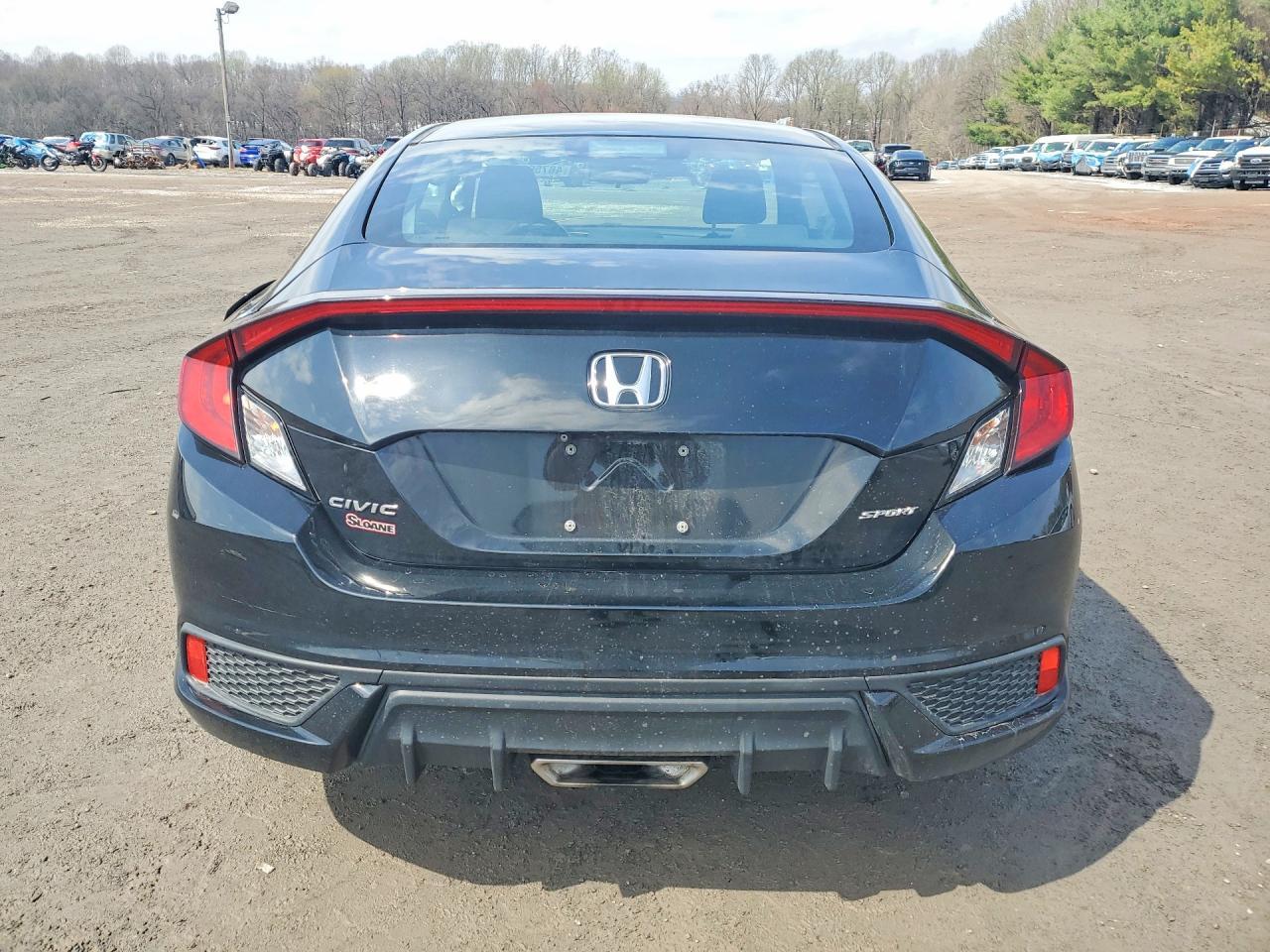 2019 Honda Civic Sport - Image 6