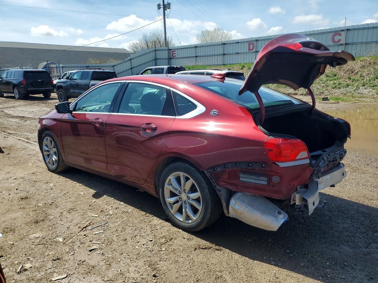 2017 Chevrolet Impala Lt - Image 2