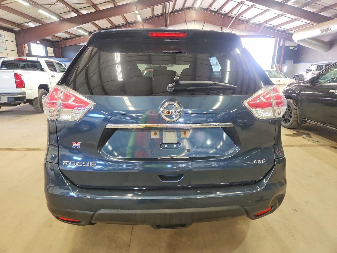 2016 Nissan Rogue S - Фото 6