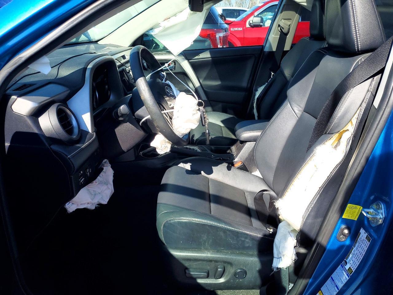 2017 Toyota Rav4 Limited - Image 7