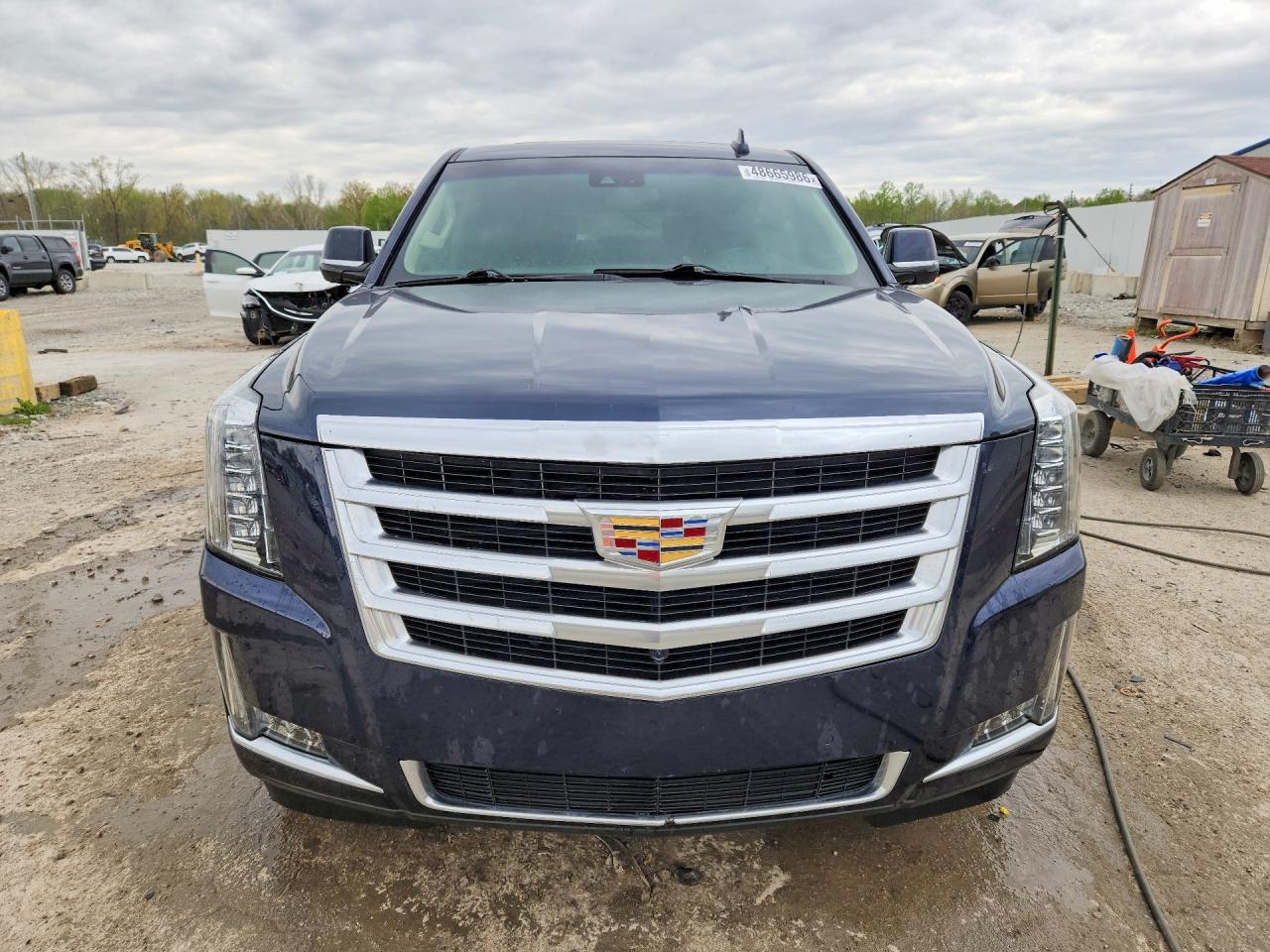 2019 Cadillac Escalade Luxury - Image 5