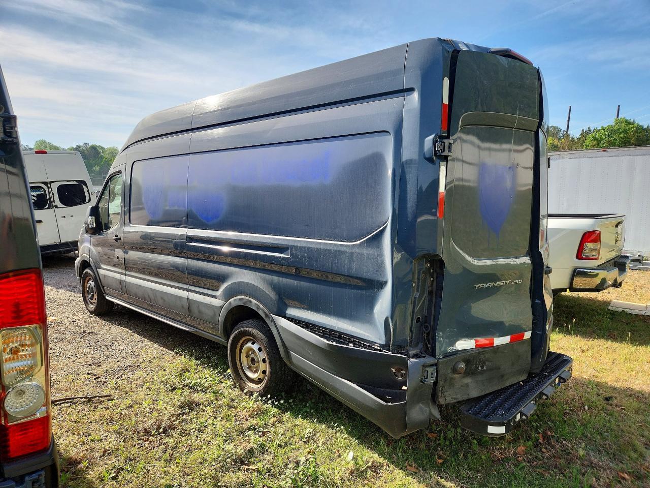 2020 Ford Transit T-250 Cargo *** Prior Fleet *** - Image 2