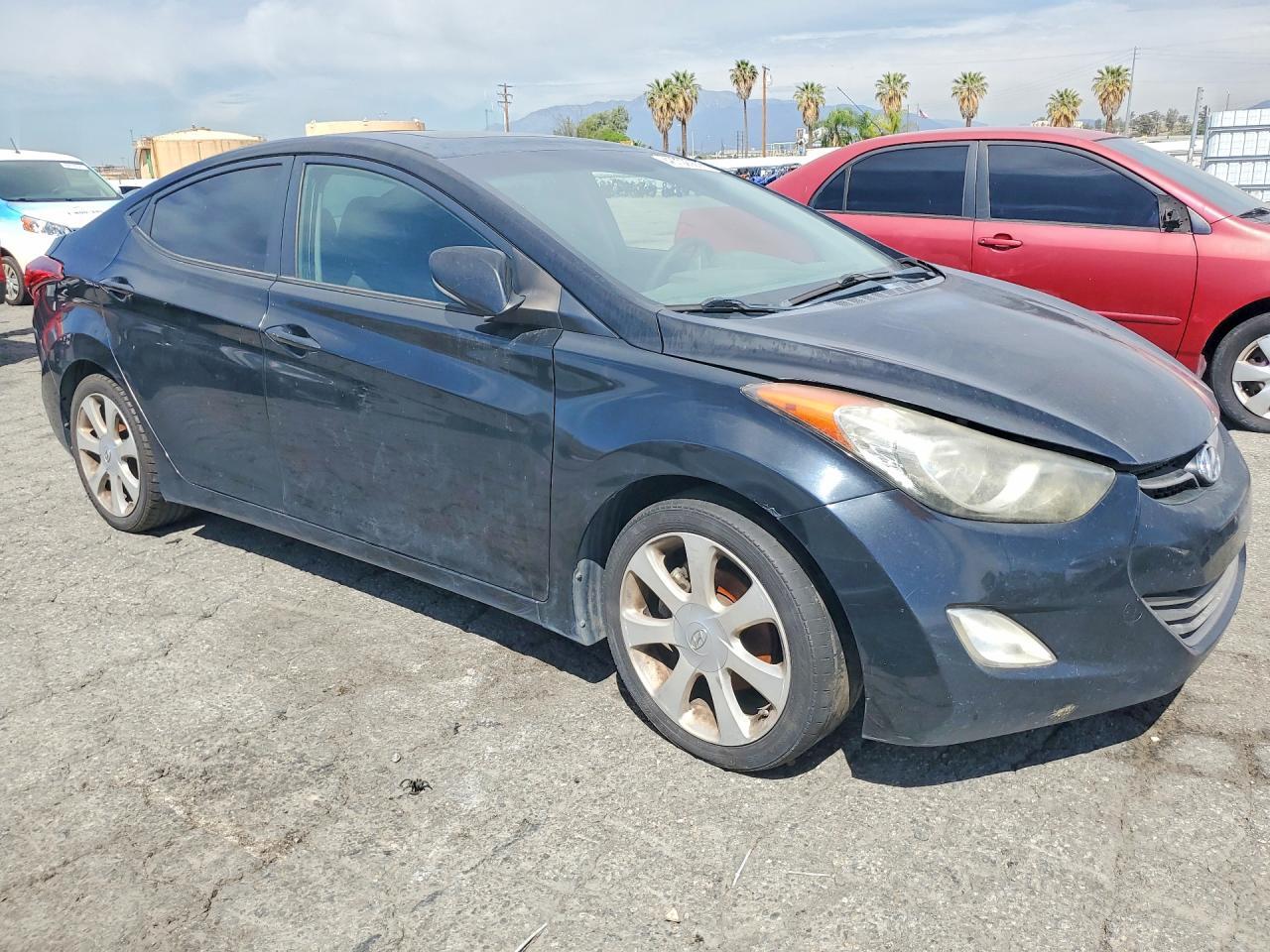 2012 Hyundai Elantra Limited - Фото 4