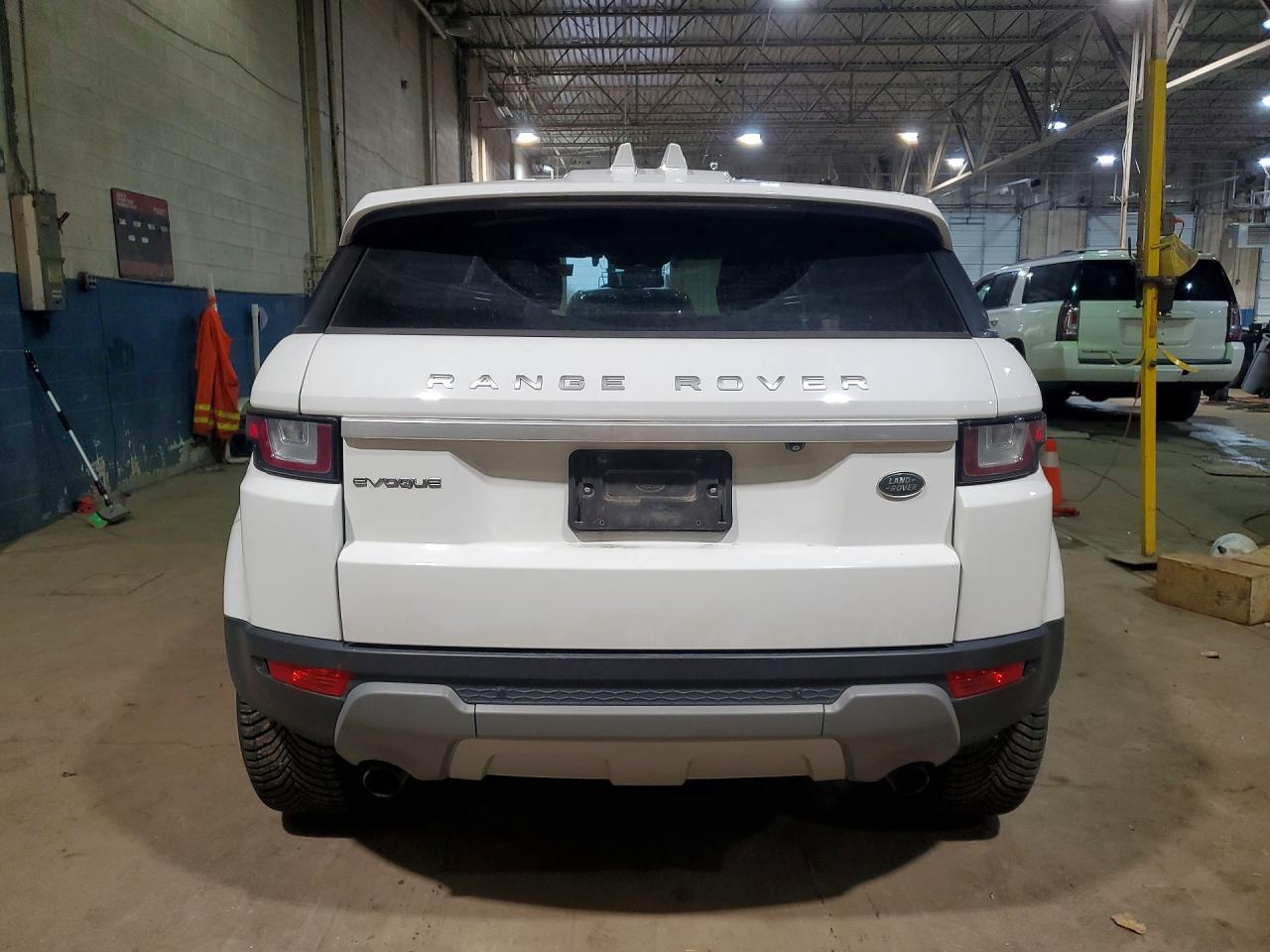 2016 Land Rover Range Rover Evoque Hse - Image 6