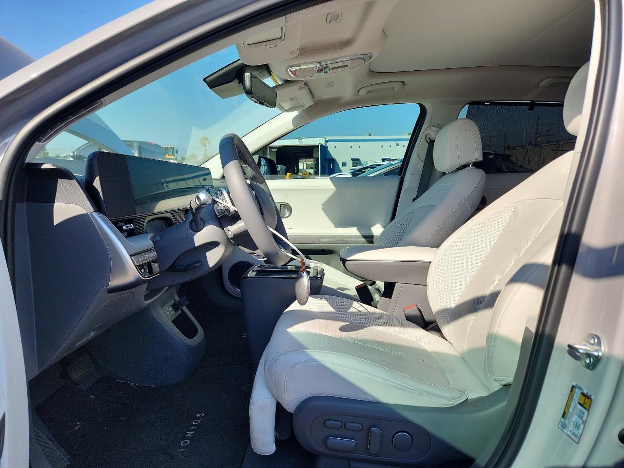 2025 Hyundai Ioniq 5 Limited - Image 7