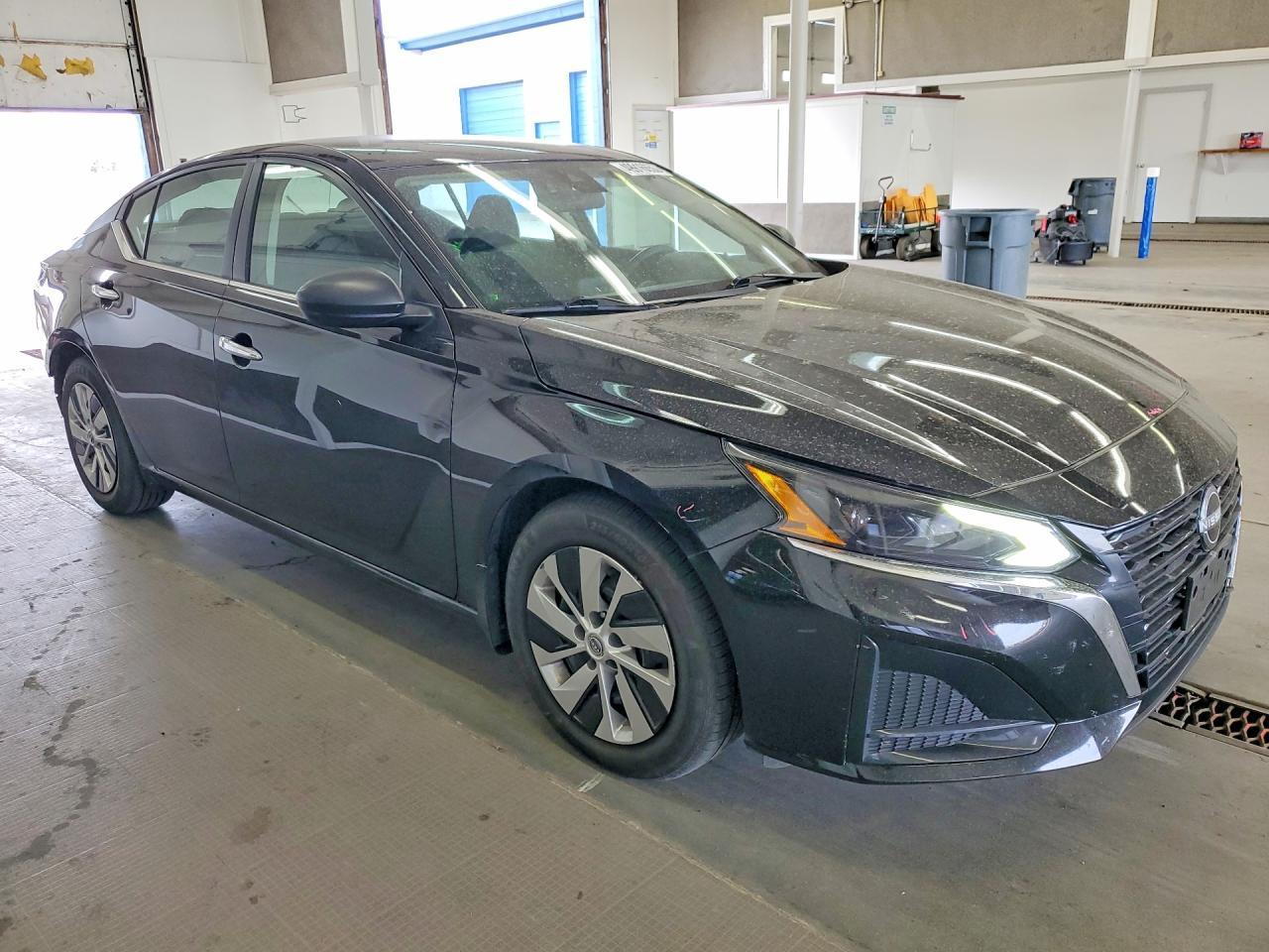 2024 Nissan Altima S - Image 4