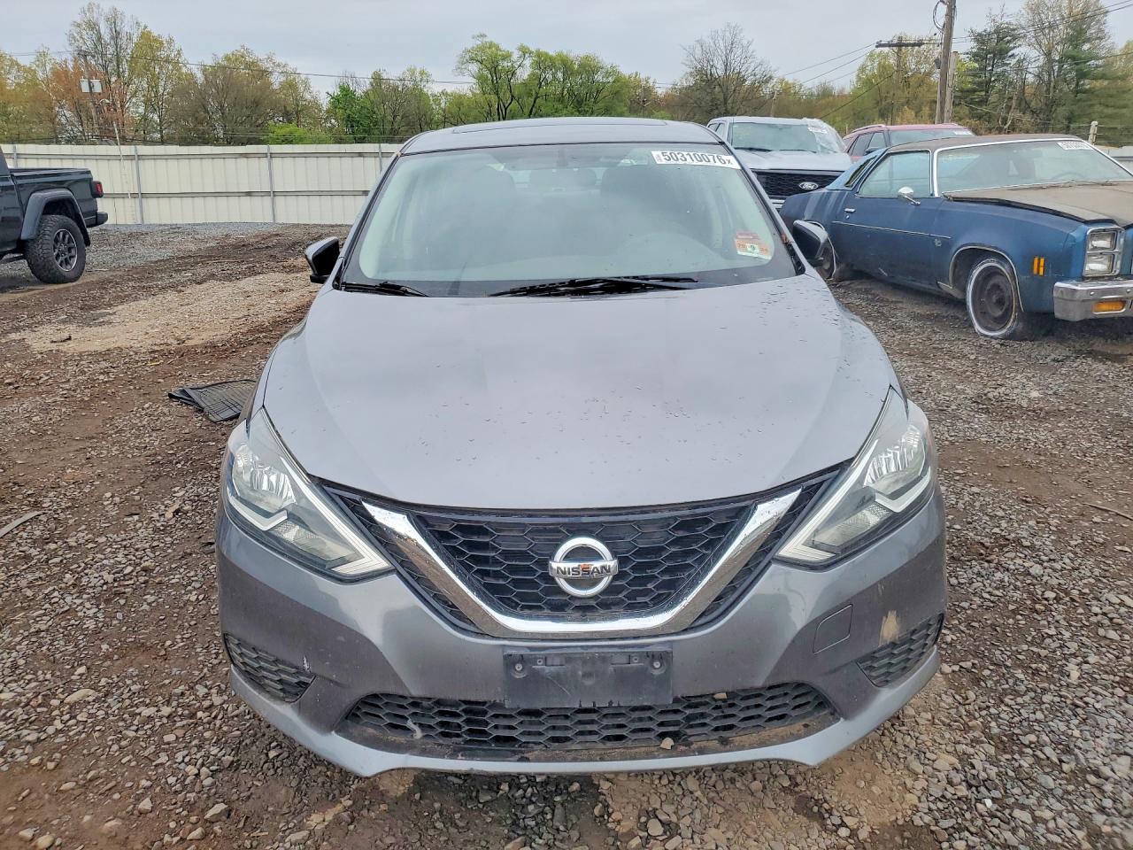 2017 Nissan Sentra - Image 5