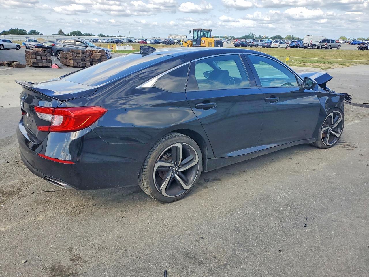 2020 Honda Accord Sport - Фото 3
