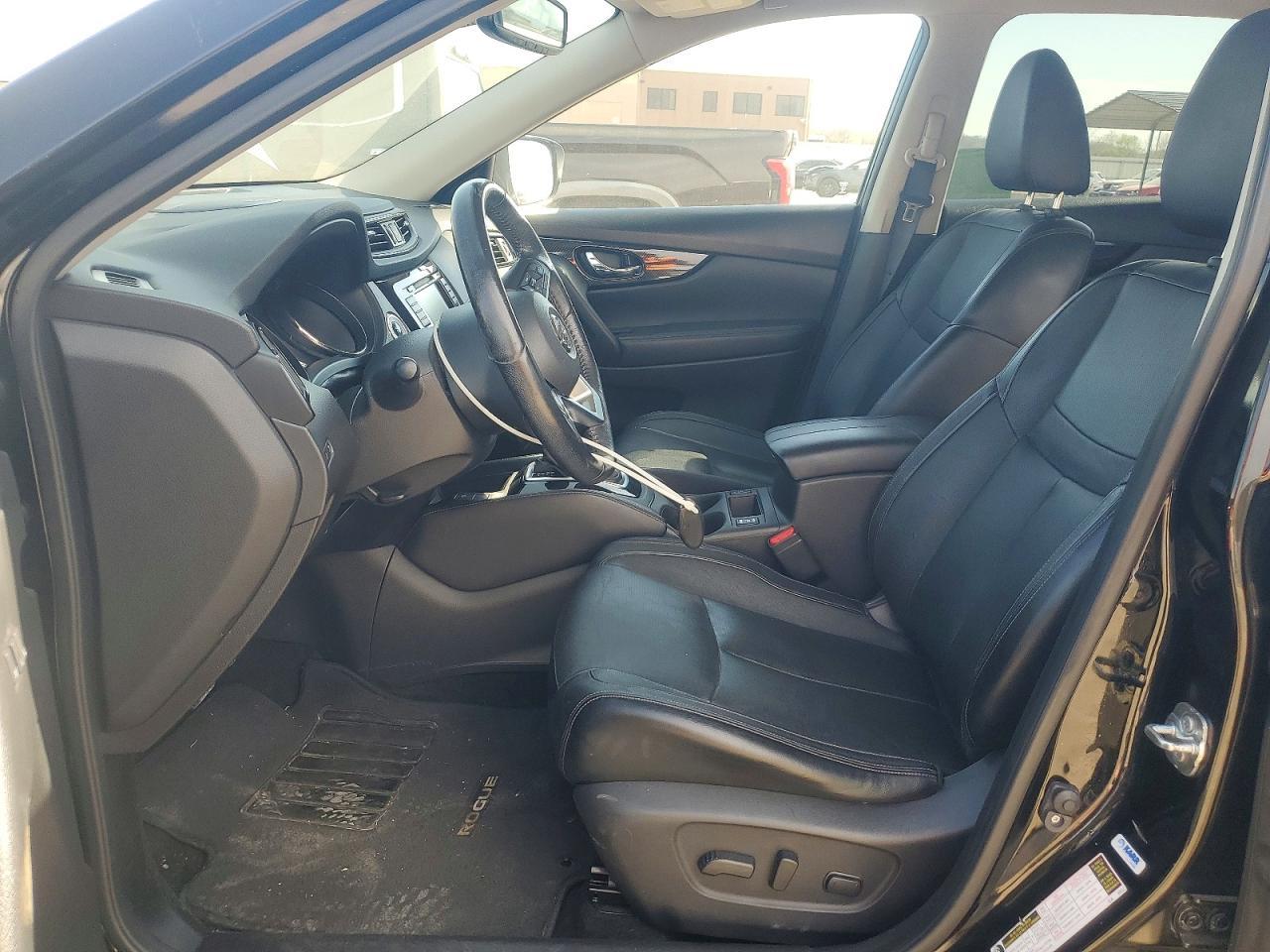 2018 Nissan Rogue S - Image 7
