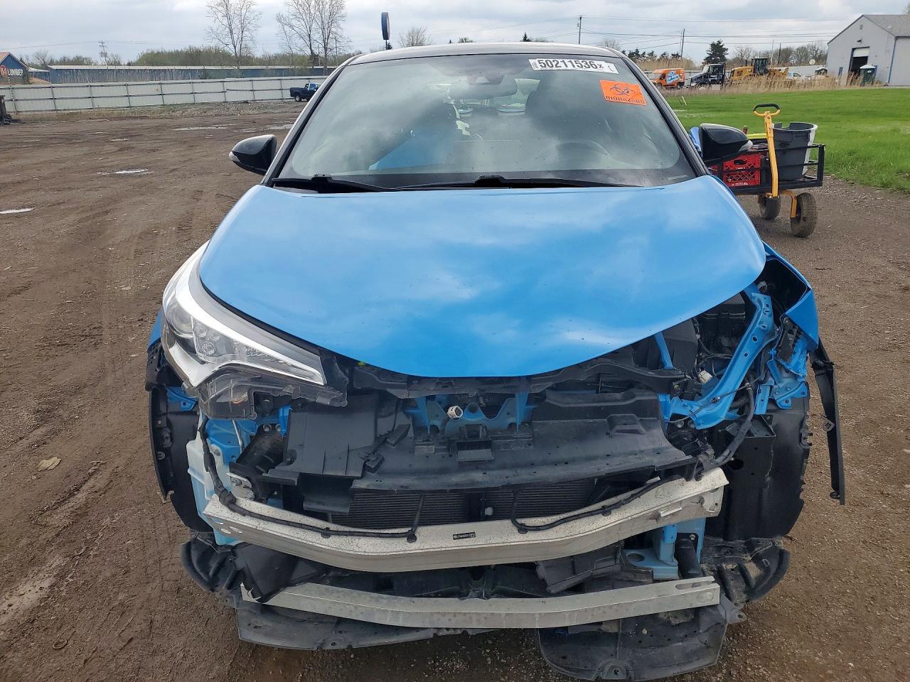 2019 Toyota C-Hr Xle - Image 5