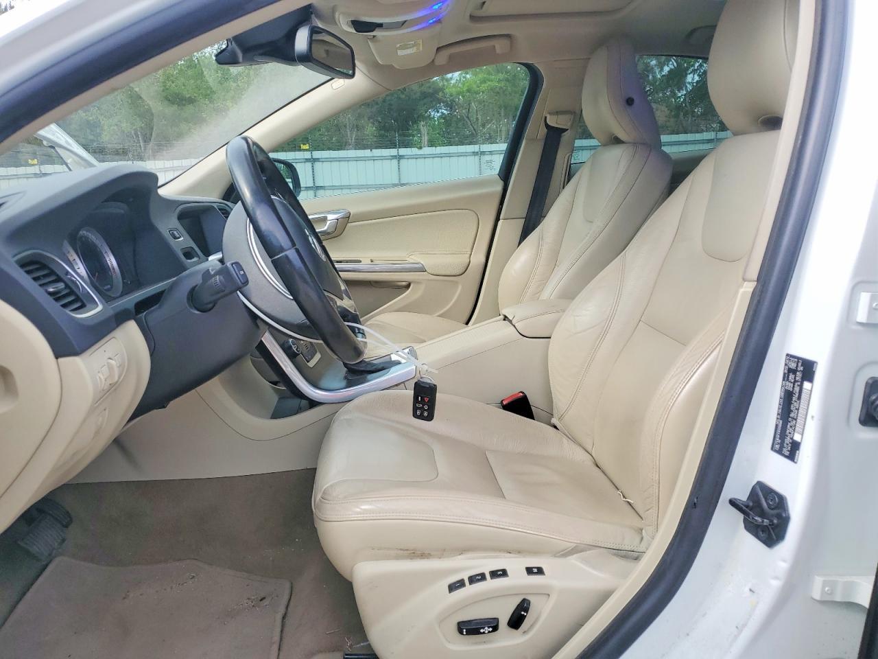 2013 Volvo S60 T5 - Image 7