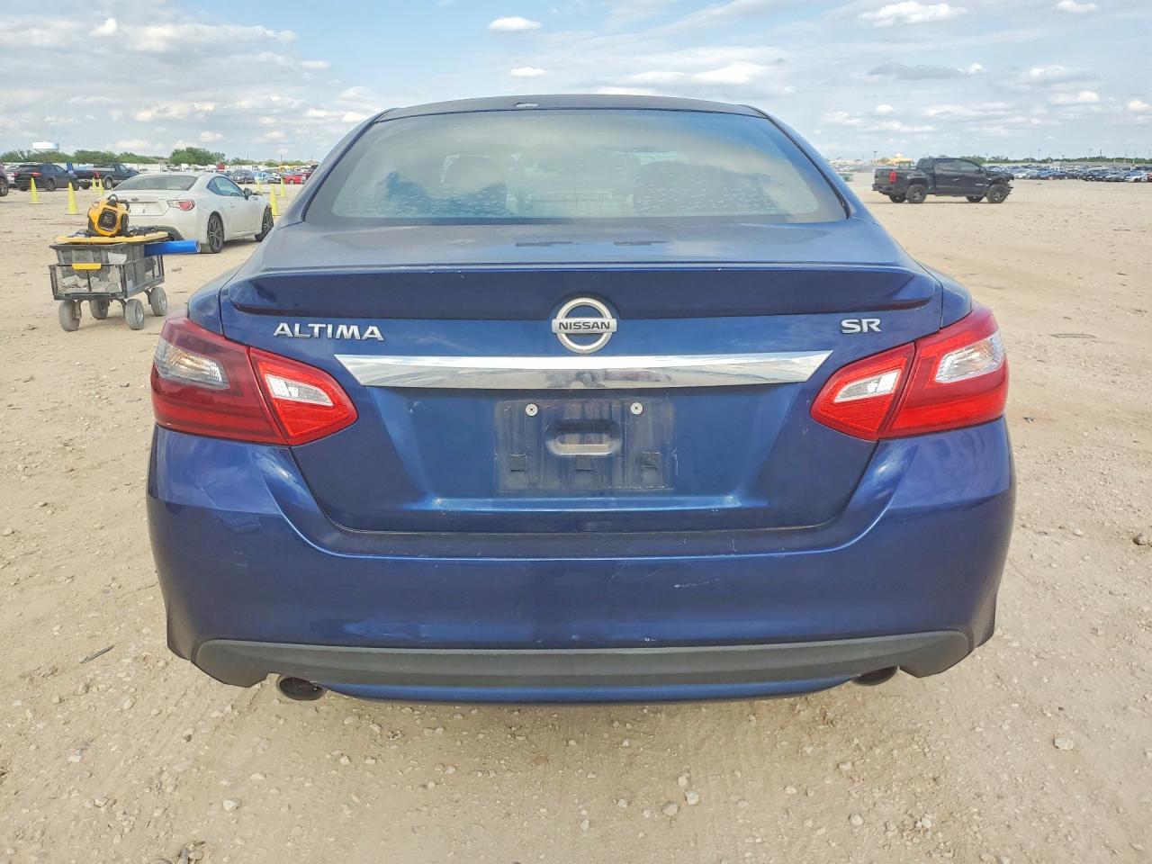 2016 Nissan Altima 2.5 Sr - Фото 6