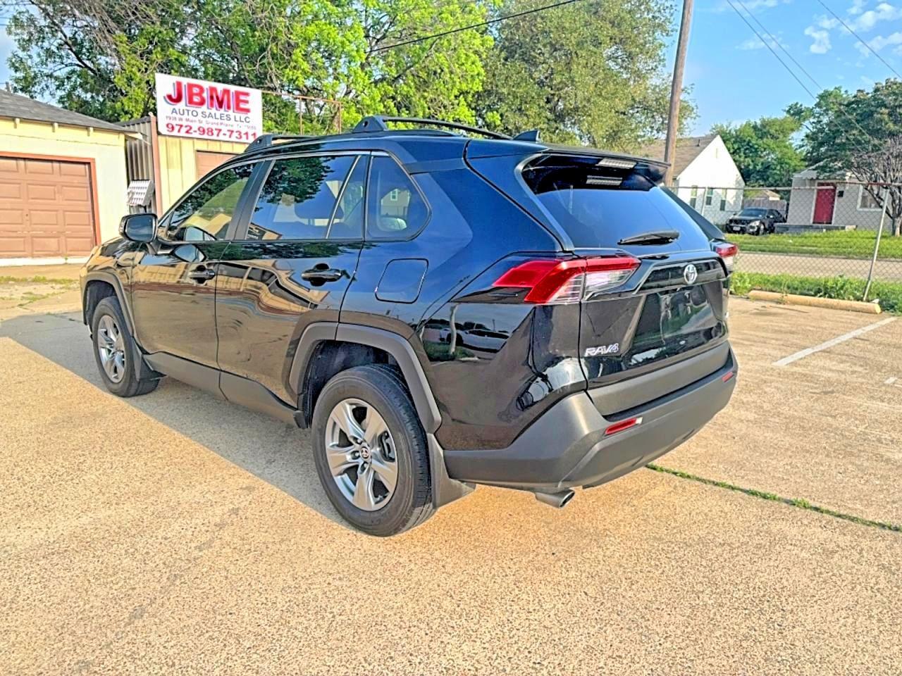 2024 Toyota Rav4 Xle - Фото 3