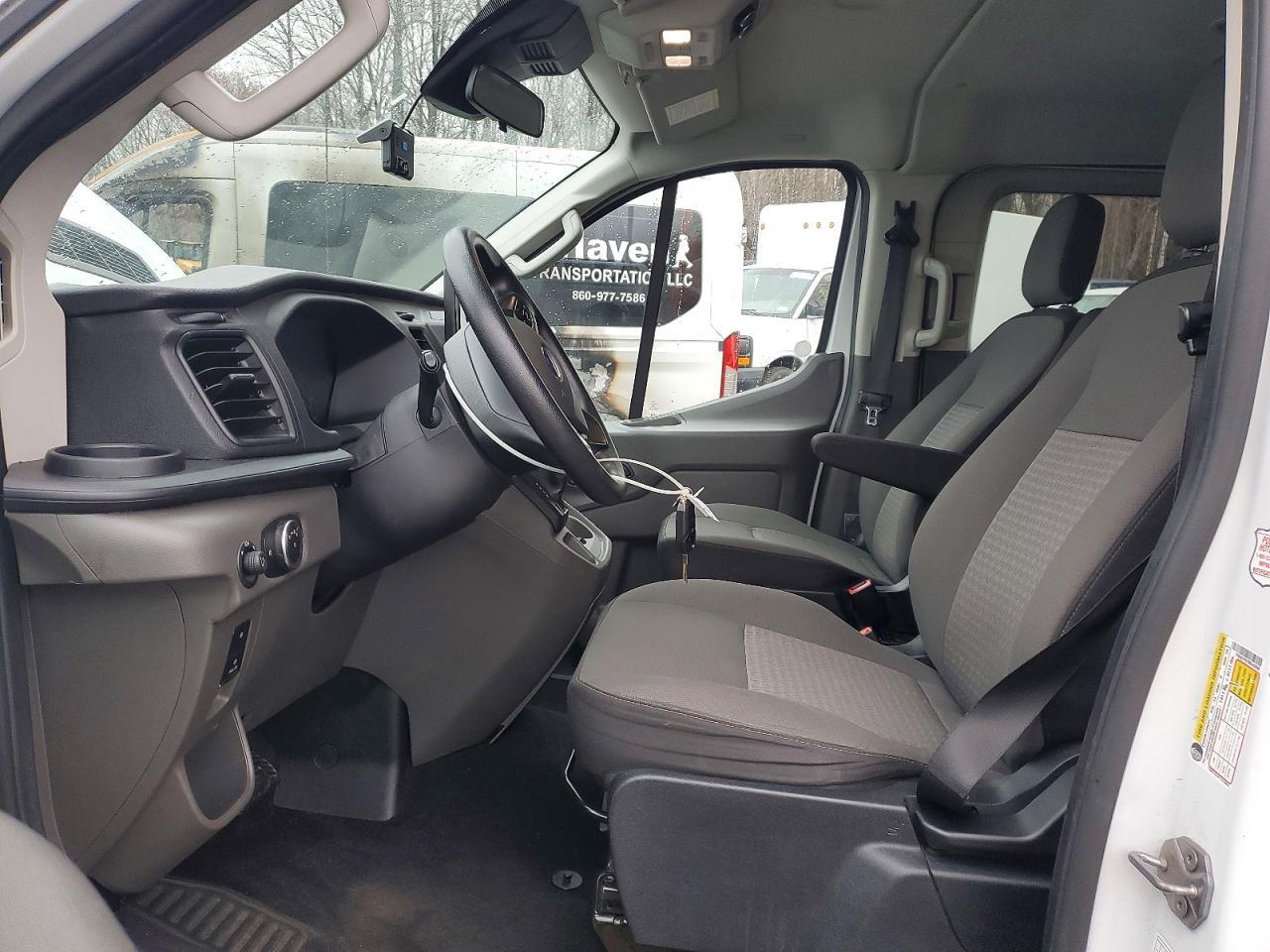 2022 Ford Trans - Image 7