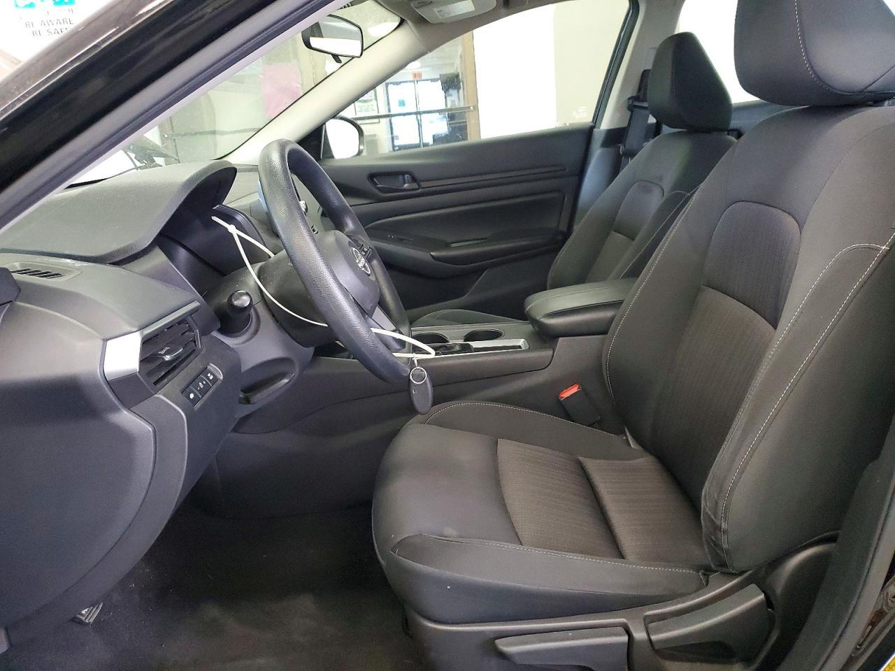 2024 Nissan Altima S - Image 7