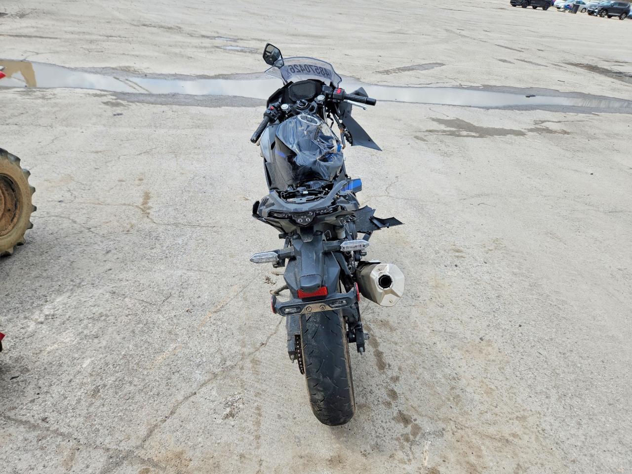 2025 Kawasaki Ex500 A - Фото 4