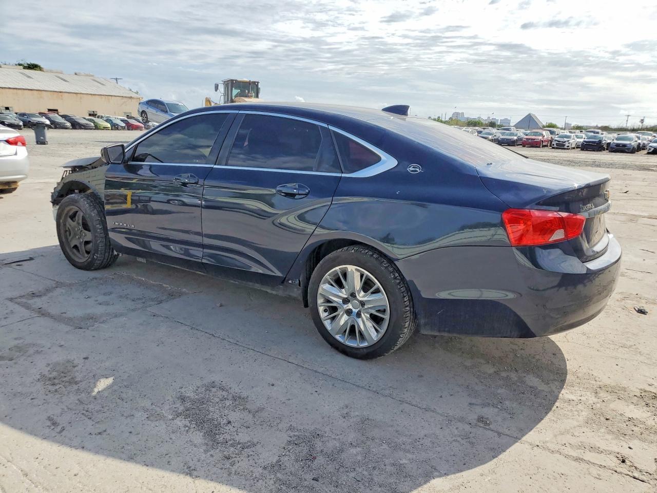 2018 Chevrolet Impala Ls - Фото 2
