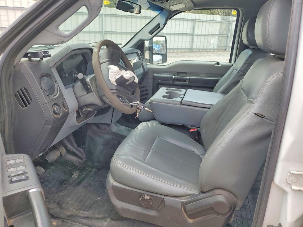 2013 Ford F350 Super Duty - Фото 7