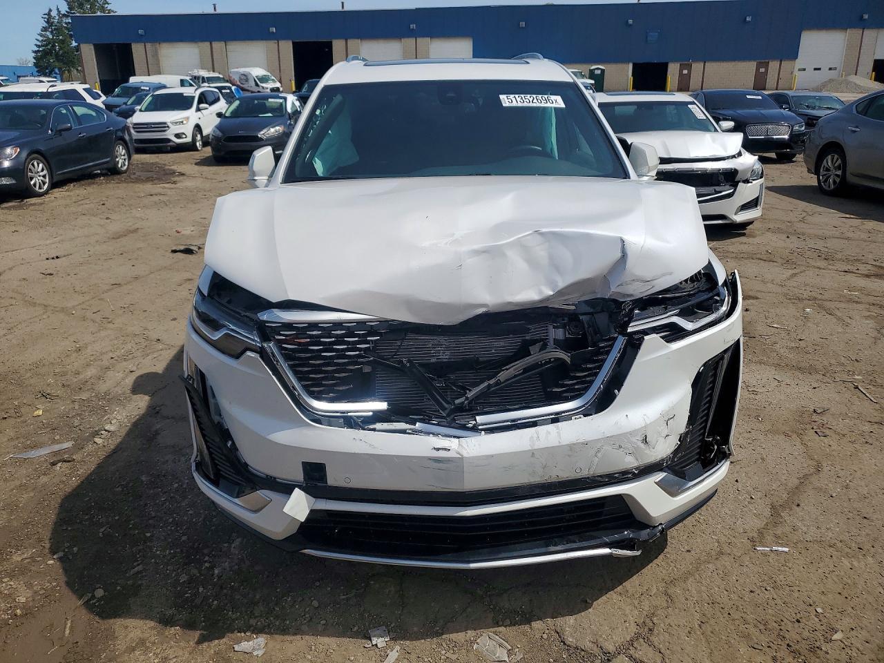 2024 Cadillac Xt6 Premium Luxury - Image 5