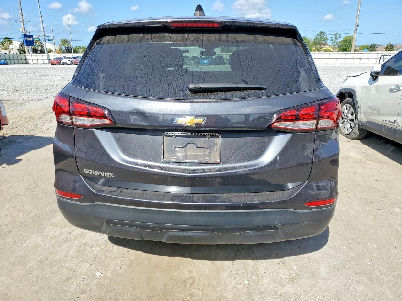 2022 Chevrolet Equinox Ls - Фото 6