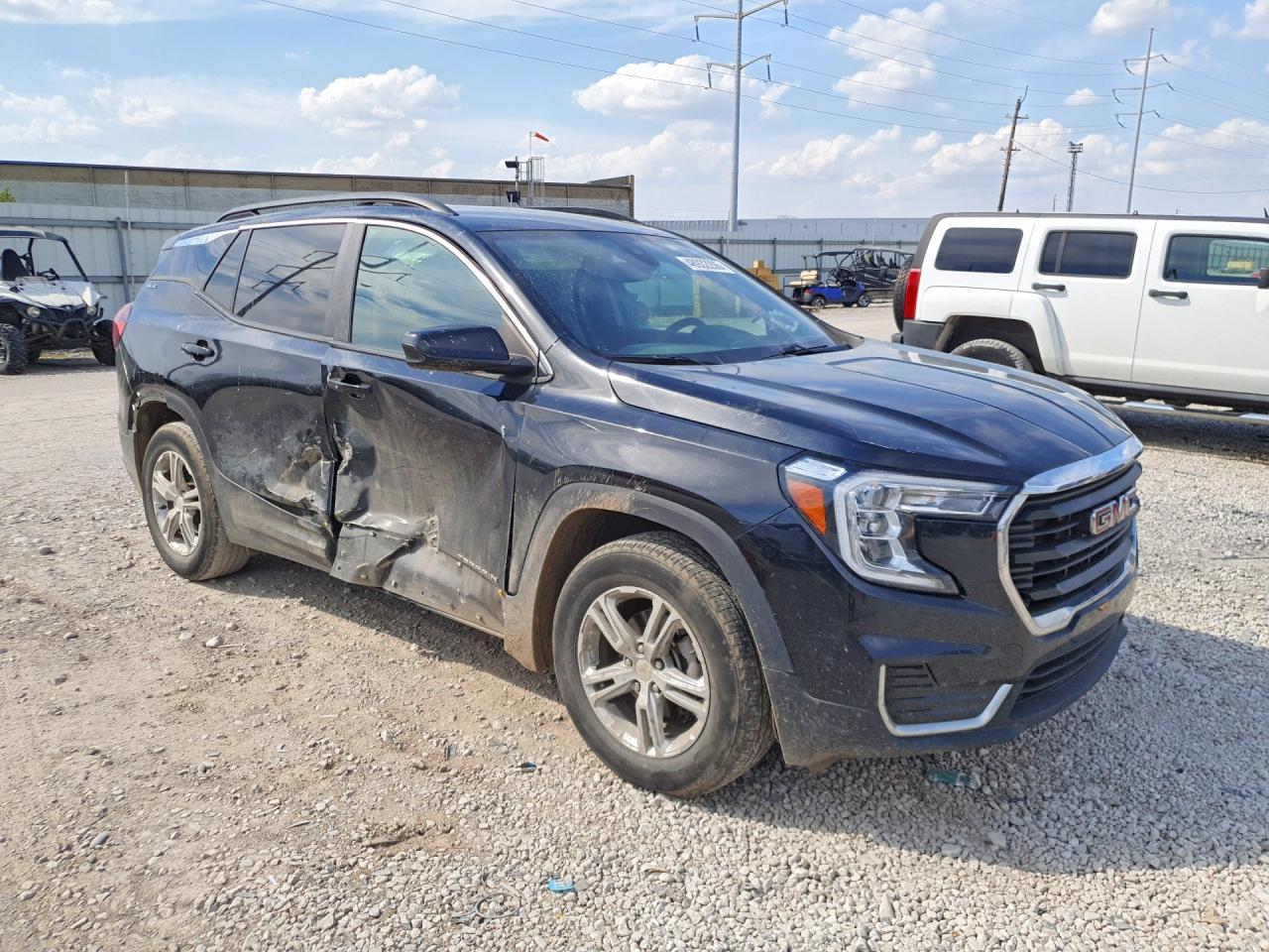 2022 GMC Terrain Sle - Image 4