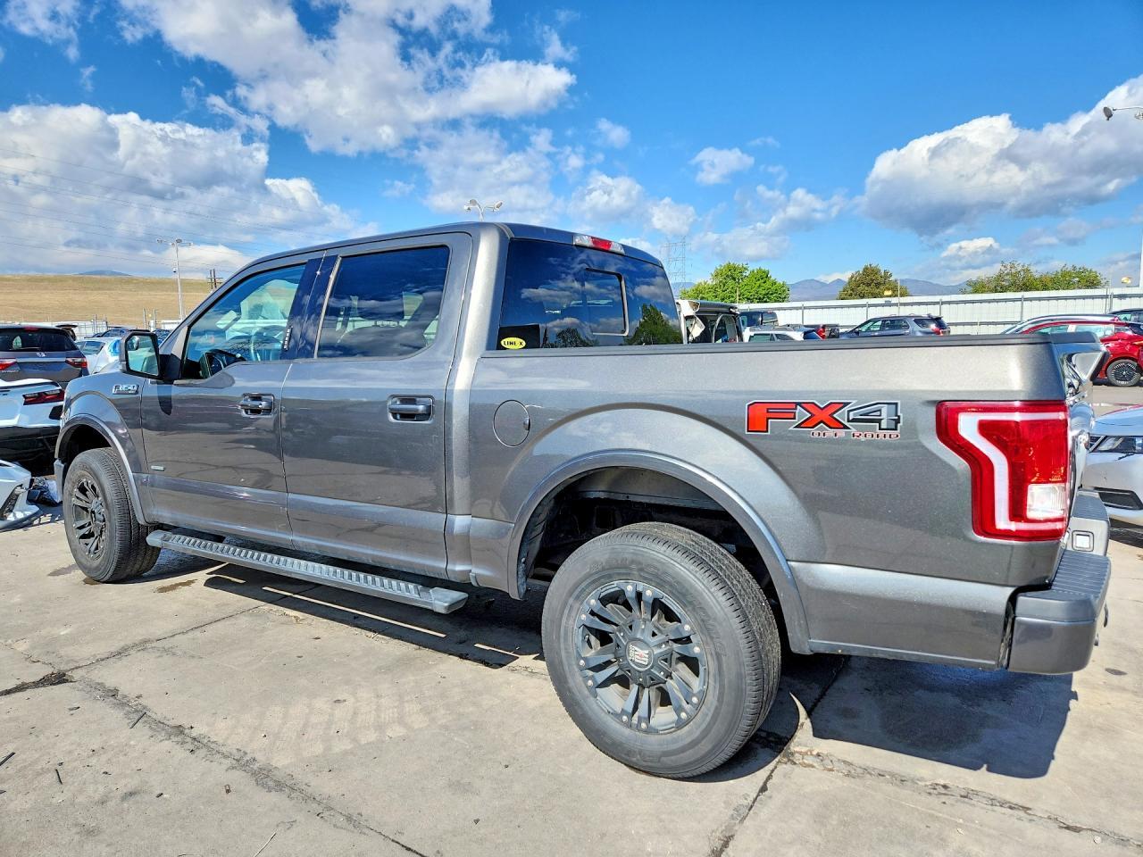 2016 Ford F150 Supercrew - Фото 2