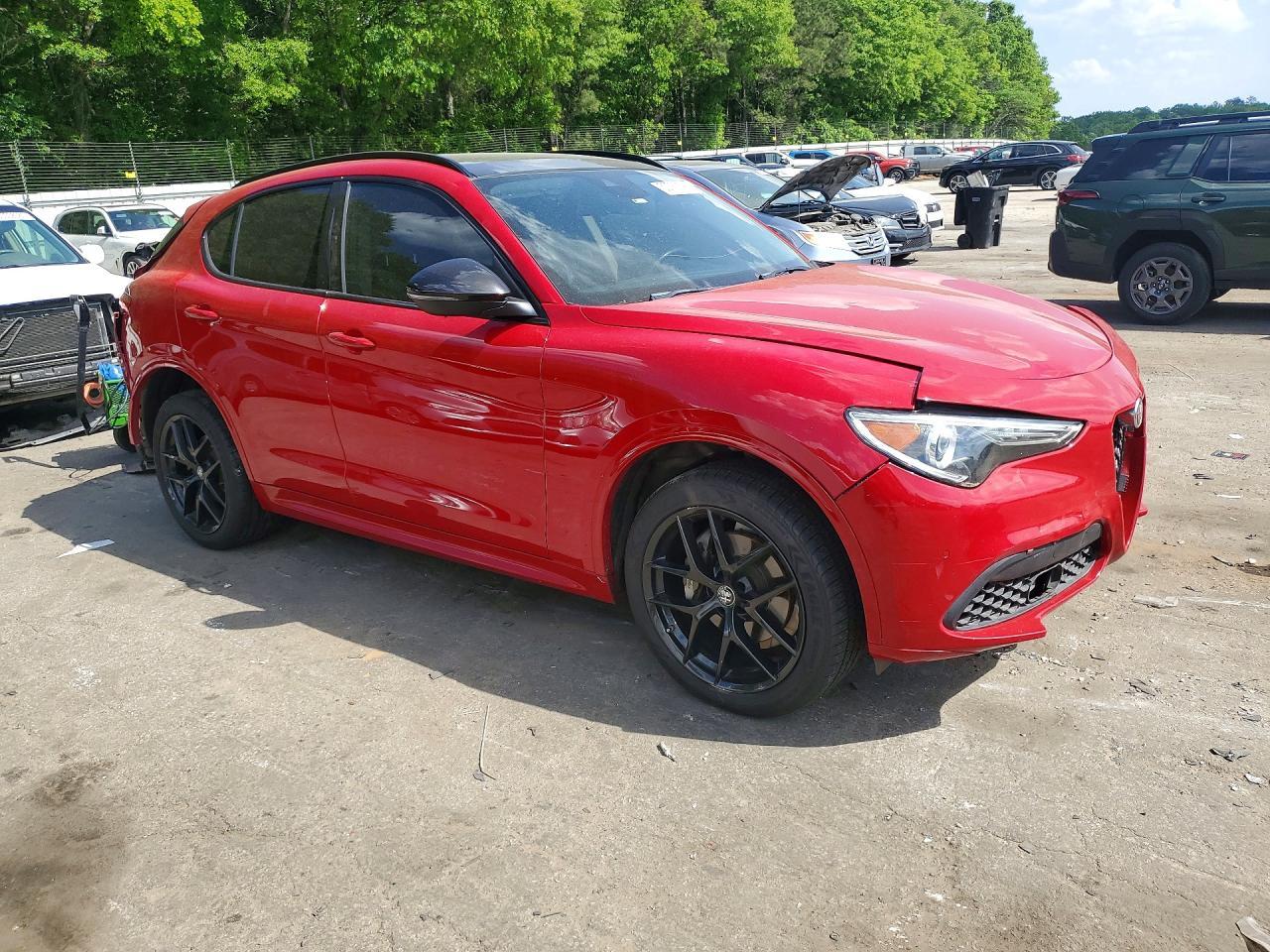 2021 Alfa Romeo Stelvio Ti - Фото 7