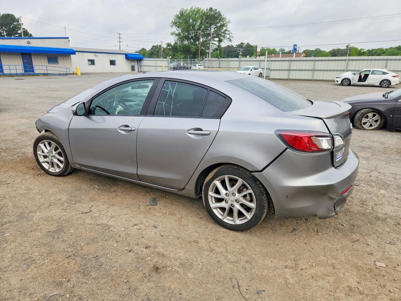 2012 Mazda 3 S - Image 2
