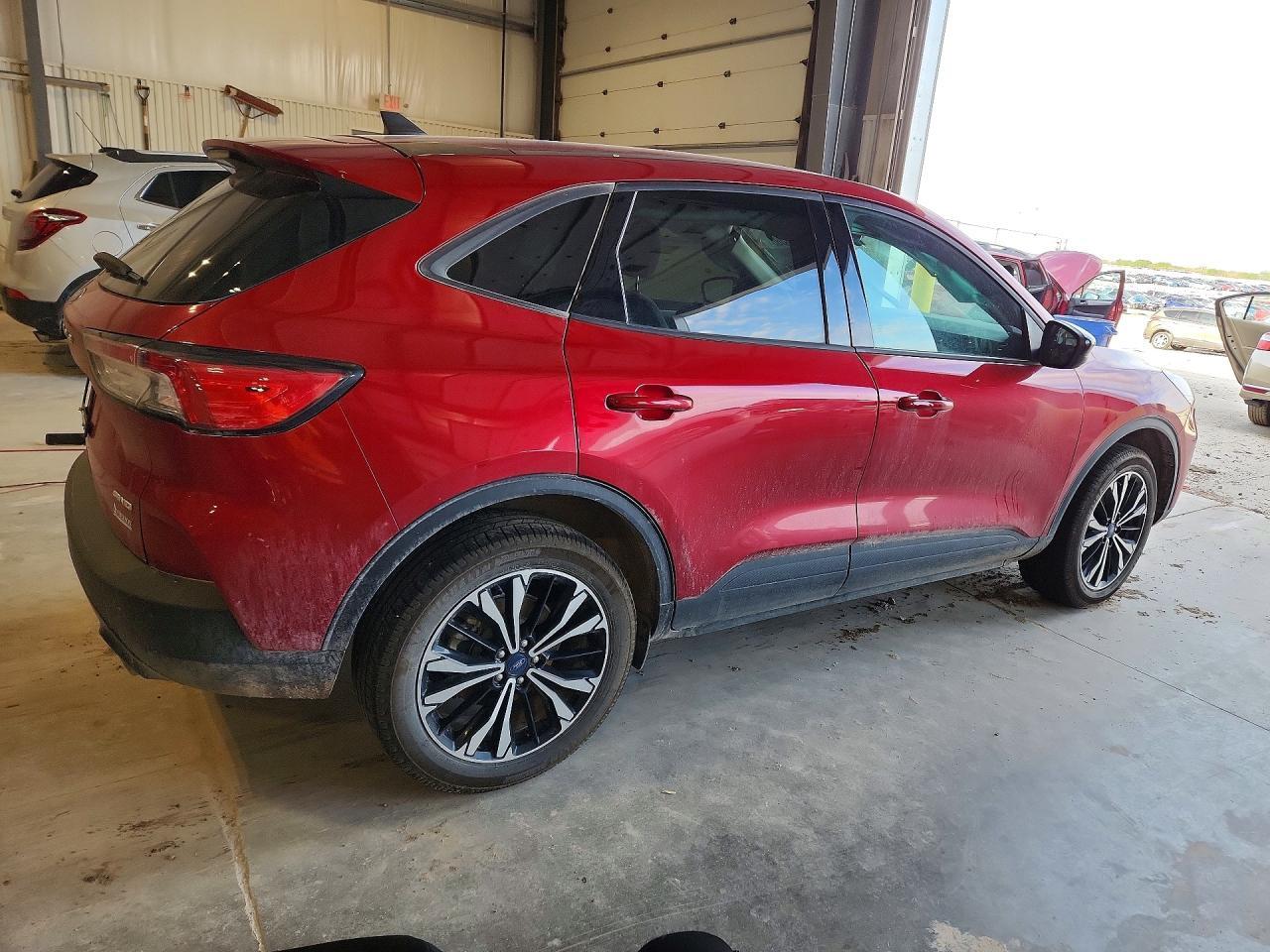 2022 Ford Escape Se - Фото 3