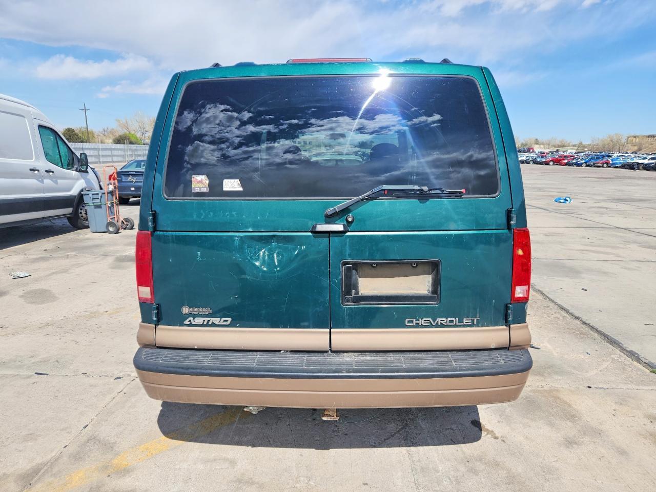 2000 Chevrolet Astro Van Delivery Van - Image 6