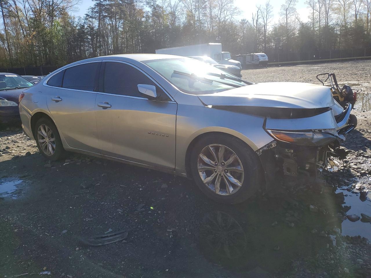 2019 Chevrolet Malibu Lt - Image 4