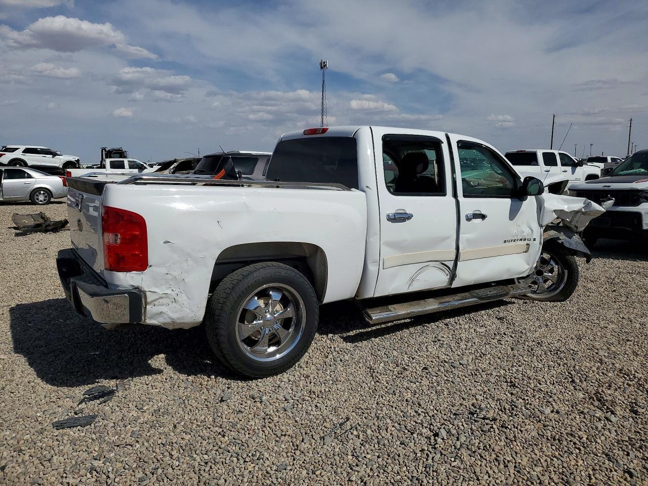 2008 Chevrolet Silverado C1500 - Фото 3