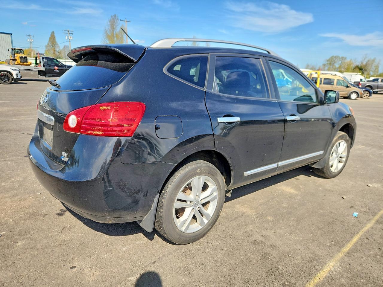 2012 Nissan Rogue S - Image 3