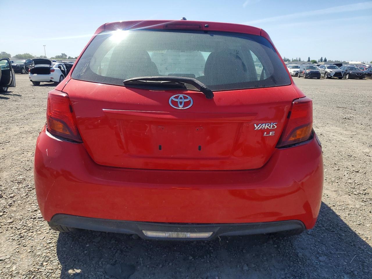2016 Toyota Yaris 5-Door Le - Фото 6
